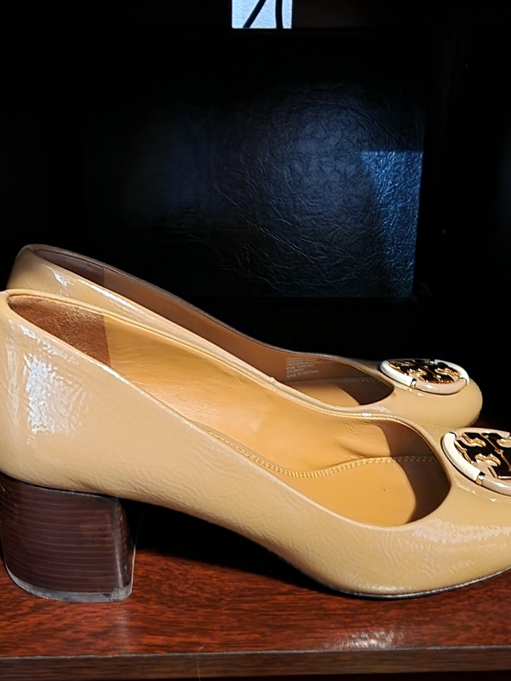 Tory Burch Beige Patent Leather Block Heel Pumps with Gold Emblem